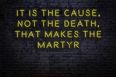 Zekice ve motive edici bir alıntı. Tuğla duvarda neon işareti