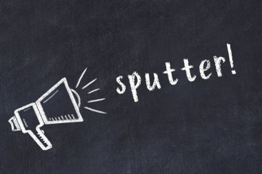 Hoparlör ve yazı spreyinin tebeşir çizimi