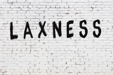 Beyaz tuğla duvara yazma gevşekliği