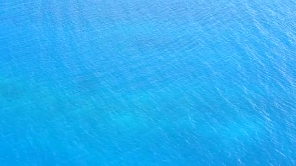Aerial textúra paradicsom tengerpart nyaralás kék óceán tiszta homok háttér — Stock videók