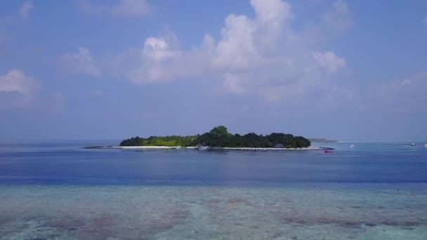 Struttura aerea di bella spiaggia dell'isola viaggio da blu oceano e sfondo di sabbia bianca — Video Stock