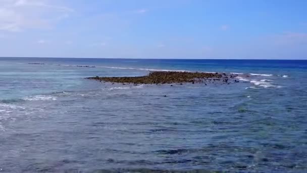 Drone aereo astratto di lusso laguna tempo spiaggia da acqua limpida con sfondo di sabbia bianca — Video Stock