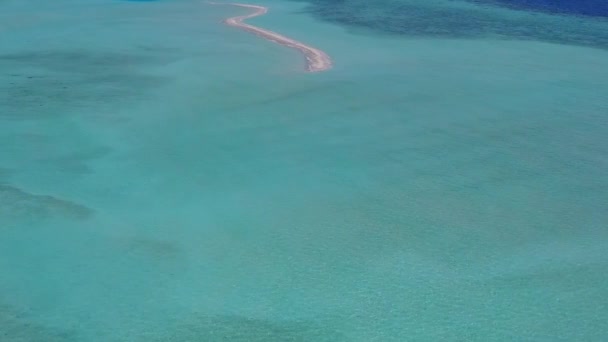 Vzdušné drone textury klidné resort pláž životní styl aqua modré laguny a bílého písku pozadí — Stock video