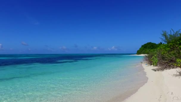 Drone abstract of idyllic bay beach journey by turquoise water and white sandy background — Vídeo de Stock