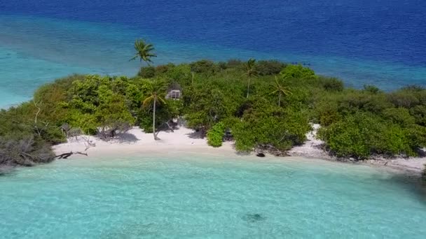 Wide angle landscape of luxury bay beach break by blue ocean and clean sandy background near sandbar — Stock Video