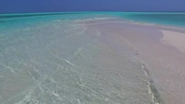 Daytime sky of luxury seashore beach vacation by turquoise lagoon and white sand background near sandbank — Stock Video