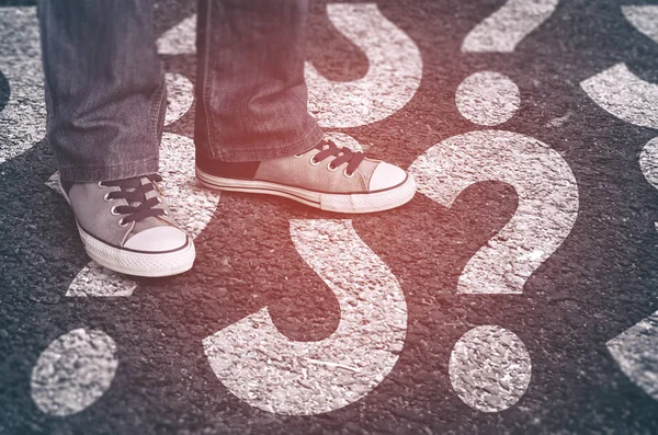 Sneakers Asphalt Road Painted Question Mark Signs Dilemmas Concept — Stock Photo, Image