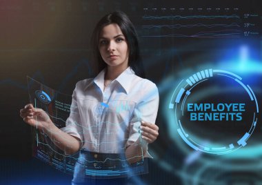 İş, teknoloji, Internet ve ağ kavramı. Geleceğin sanal bir ekranda çalışan genç bir girişimci ve yazıt görür: çalışanların sosyal haklarıyla