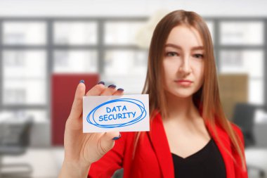 İş, teknoloji, internet ve ağ kavramı. Genç KBB