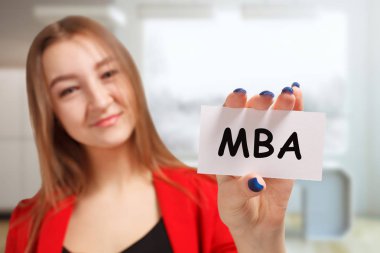 İş, teknoloji, internet ve ağ kavramı. Genç KBB