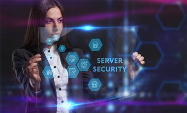 İş, Teknoloji, İnternet ve ağ konsepti. Genç işadamı geleceğin sanal ekranı üzerinde çalışıyor ve yazıyı görüyor.: 