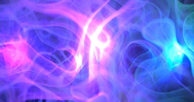 3D render. Mor, pembe ve mavi bulut duman siyah arka plan izole. resimde arka planlar. Sihirli sis.