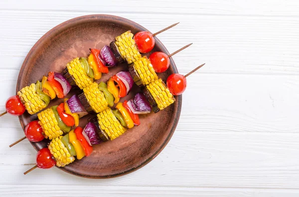 Barbecue Met Groente Spiesjes Achtergrond Van Gezonde Voeding — Stockfoto