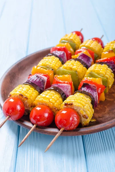 Barbecue Met Groente Spiesjes Achtergrond Van Gezonde Voeding — Stockfoto