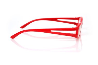 Bir portreye başvurmak için beyaz arkaplanda izole edilmiş gözlük