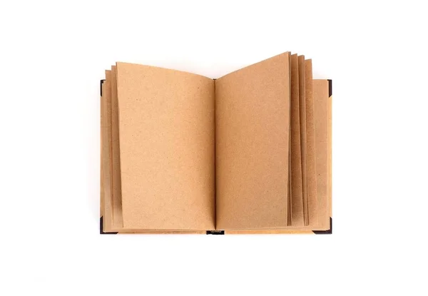 Caderno Com Folhas Branco Papel Artesanal Isolado Sobre Fundo Branco — Fotografia de Stock