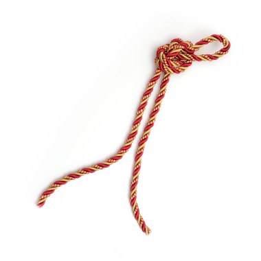 Beyaz arka planda izole edilmiş ipek ip