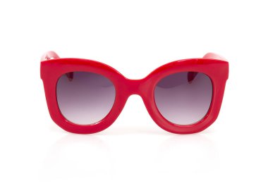 Bir portreye başvurmak için beyaz arkaplanda izole edilmiş gözlük