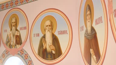 30.01.2018, Chernivtsi, Ukrayna - içinde kilisenin duvarlarında duvar resimleri