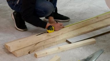 Ölçüm bandı küçük tahta tahta