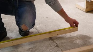 Ölçüm bandı küçük tahta tahta