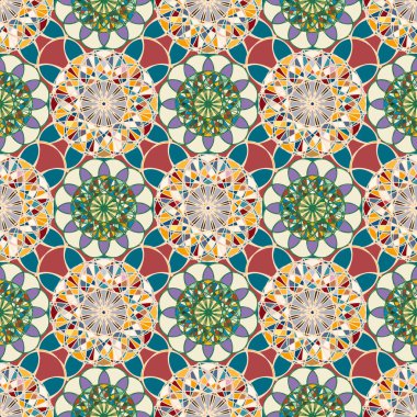 Renkli farklı renk seçenekleri sunan mozaik mandala arka plan