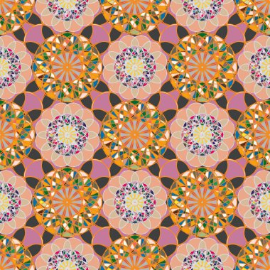 Renkli farklı renk seçenekleri sunan mozaik mandala arka plan