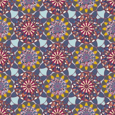 Renkli farklı renk seçenekleri sunan mozaik mandala arka plan