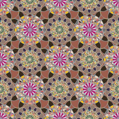 Renkli farklı renk seçenekleri sunan mozaik mandala arka plan