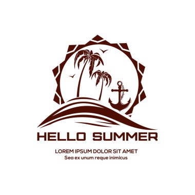 Merhaba yaz. Yaz tatil etiketle güneş, deniz, dalgalar, martılar, palmiye ağaçları, çapa ve yazı. Beyaz arka plan üzerinde izole vektör logo simge