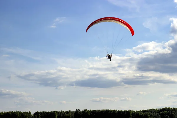 Moto Paragliding Grond Lucht — Stockfoto