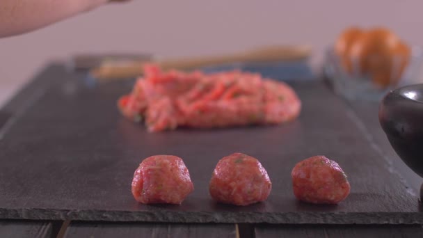 Shaping of home-made meatballs. Slow motion — Stock Video