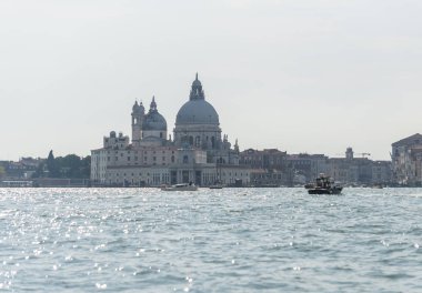 Venedik Sahilleri yelken yolcu gemisi