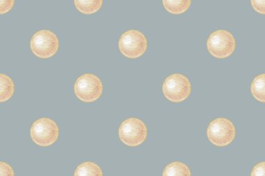 Gri arka planı suluboya olan bej rengi incili basit, pürüzsüz bir desen. Minimum polka noktalı dizaynlı el yapımı zarif yuvarlak şekil. Düğün kumaşı ya da duvar kağıdı için harika. Lüks baskı için mükemmel.