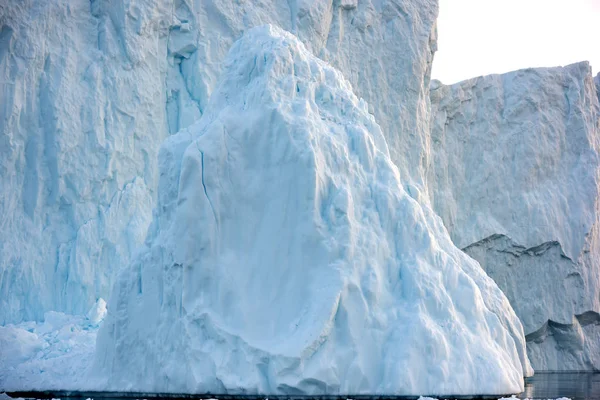 Grönland Kuzey Buz Denizi Üzerinde Arctic Buzdağları — Stok fotoğraf