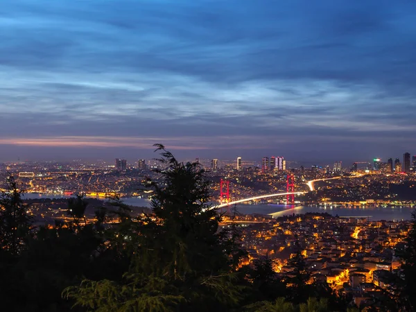 Istanbul Bosporen Vid Solnedgången — Stockfoto