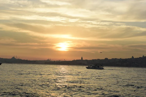 Coucher Soleil Couleur Orange Istanbul — Photo