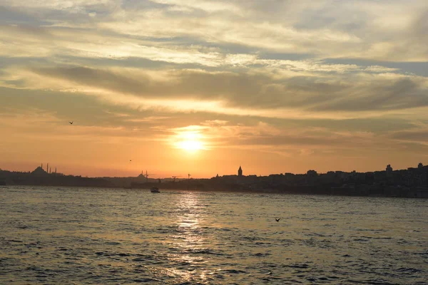 Pôr Sol Cor Laranja Istambul — Fotografia de Stock