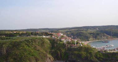 güneşli bir günde güzel doğa