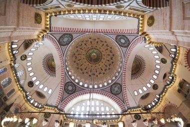 İstanbul Süleymaniye Camii'nin tavan manzarası