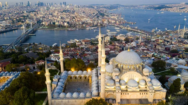 Letecký Pohled Istanbul Při Západu Slunce — Stock fotografie