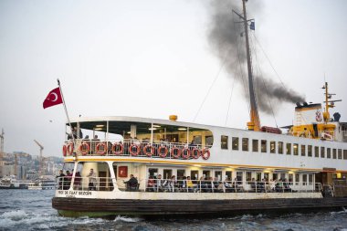 İstanbul Boğazı, Türkiye 'de yolcu gemisi. 17 Ekim 2019