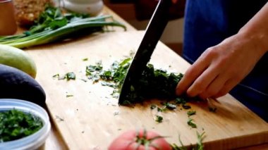 kadın kesme maydanoz