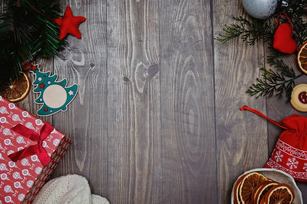 Noel hediyeler ve aksesuarları, üstten görünüm, düz ile arka plan yattı