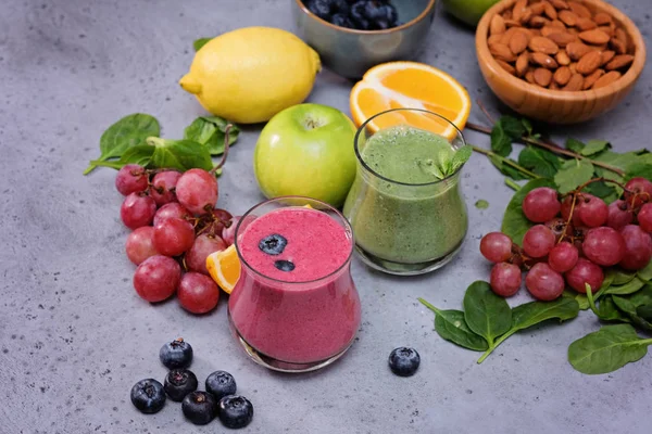 stock image Colorful smoothie, healthy detox vitamin diet. Vegan drinks with fresh fruits