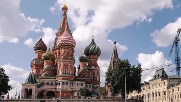 Moscow, Russia - July, 2019: Moscow Red Square, time lapse view of St. Basils Cathedral in Moscow, Russia. — Stock Video