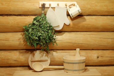 Sauna iç geleneksel sauna ve banyo aksesuarları.