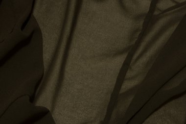 Bu siyah kumaşın bir fotoğrafı.