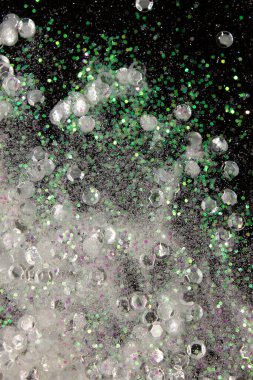 Sanal pullar ve simli arkaplan