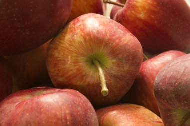 Bu Red Apples 'ın bir fotoğrafı.